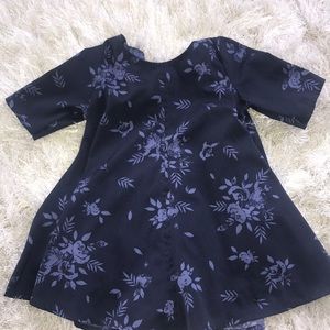 3 quarter length Old Navy silk blue flower Dress